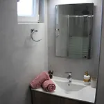 شقة Lefkas Sunset Luxury Appartments نِكيانا