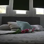 Lefkas Sunset Luxury Appartments شقة *