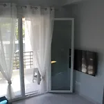 Lefkas Sunset Luxury Appartments شقة نِكيانا