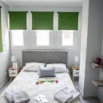 Lefkas Sunset Luxury Appartments شقة *