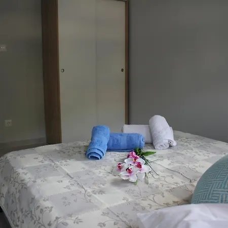 Lefkas Sunset Luxury Appartments * 尼基亚娜