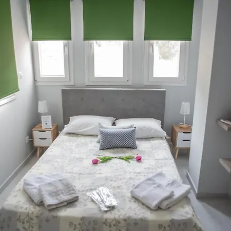 Lefkas Sunset Luxury Appartments 公寓